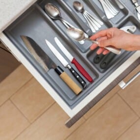 Kitchen utensils found in a kitchen drawer.